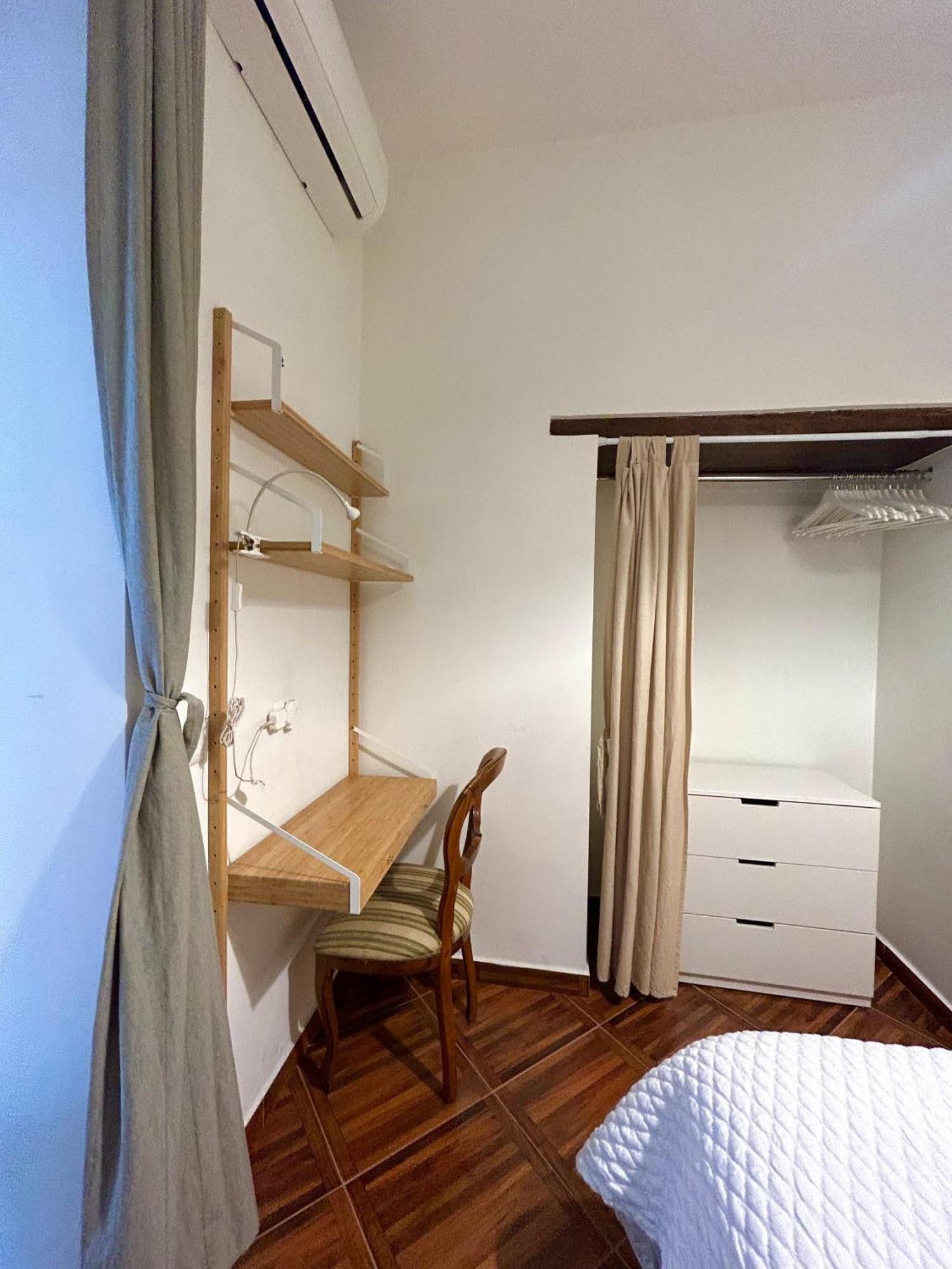 Apartment Trinita Degli Spagnoli House Naples