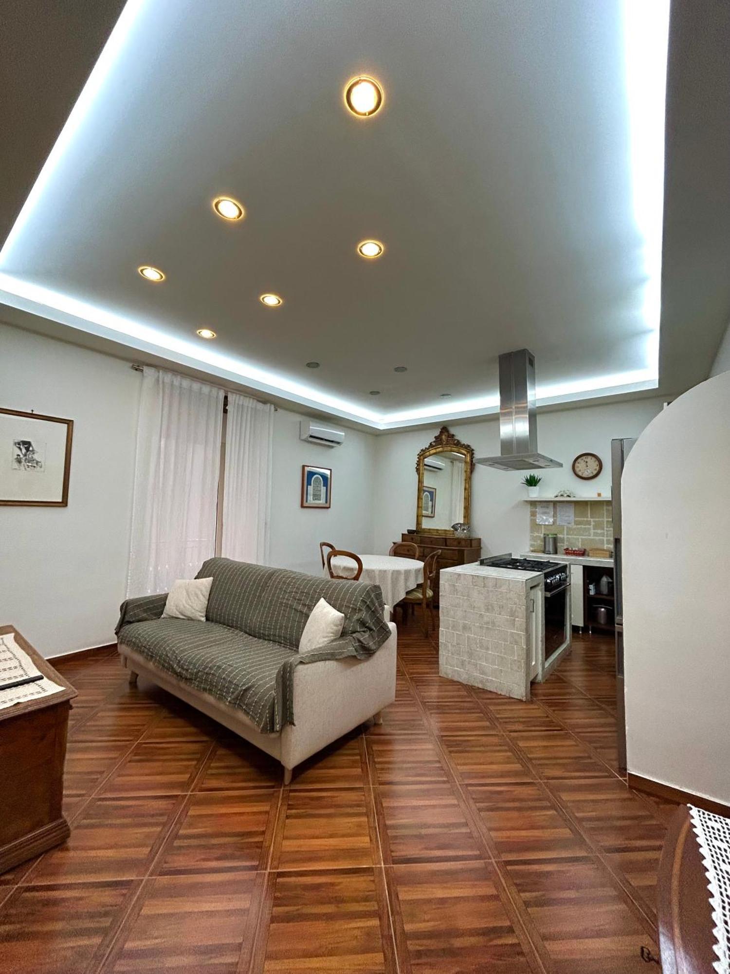 Trinita Degli Spagnoli House *